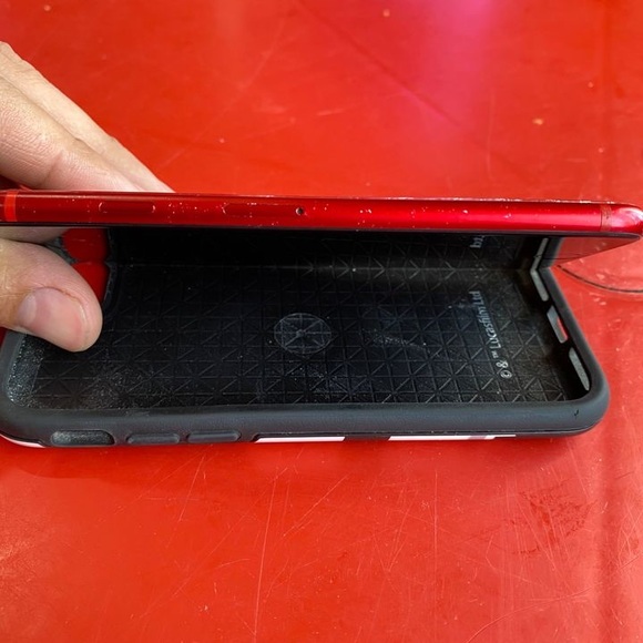 iPhone 8 - Picture 5 of 6